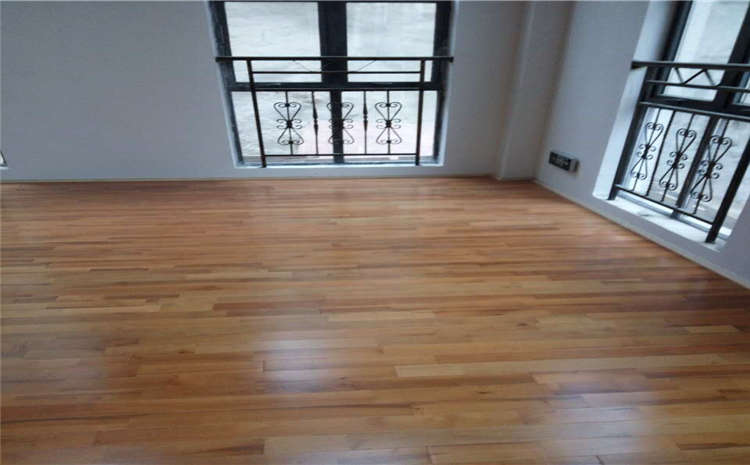 學校體育運動地板多少錢