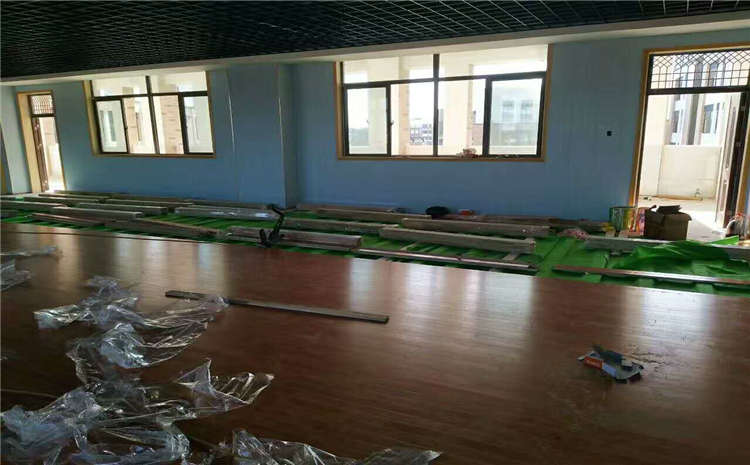 學校舞蹈室木地板品牌**