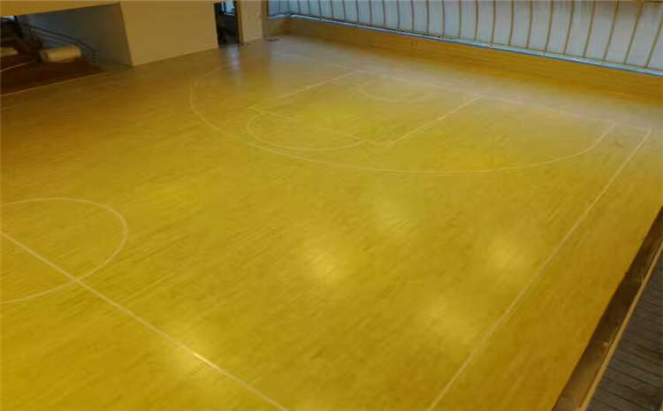 室內(nèi)舞蹈室木地板維護(hù)