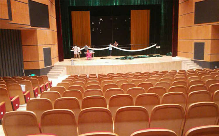 柞木風(fēng)雨操場運動地板價格