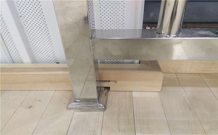 昆明楓樺木實木運動地板圖片