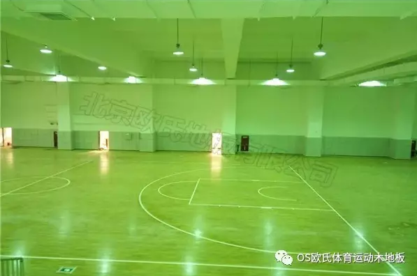 四川攀枝花某學(xué)校運(yùn)動木地板案例 四川攀枝花某學(xué)校運(yùn)動木地板案例